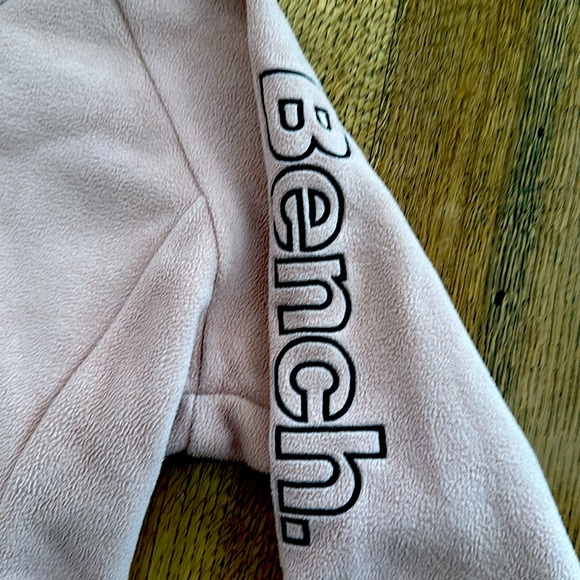 *NEW* Size Medium Bench Zip Up Hoodie - Picture 2 of 3